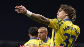 九游jiuyou-法甲比赛全方位分析：战术布局、关键球员表现与比赛走势