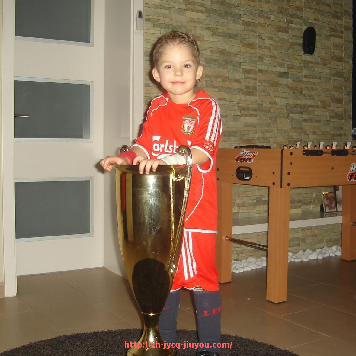 九游jiuyou-火箭队球员布雷克介绍及其赛场表现精彩点评